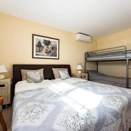 Gæstehus Spacious With Pool, Jacuzzi And Zen Garden - Only 5min To Town *