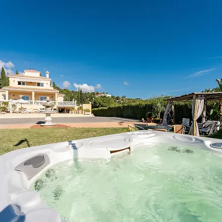 Spacious With Pool, Jacuzzi And Zen Garden - Only 5min To Town Gæstehus Estepona